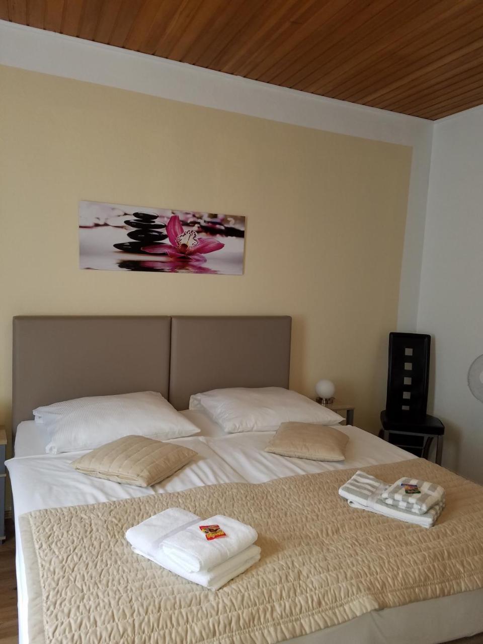 Hotel Monopol Гільден Екстер'єр фото