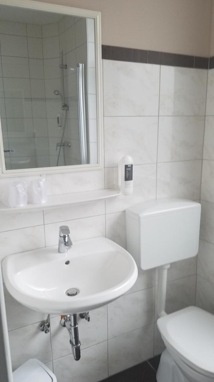 Hotel Monopol Гільден Екстер'єр фото
