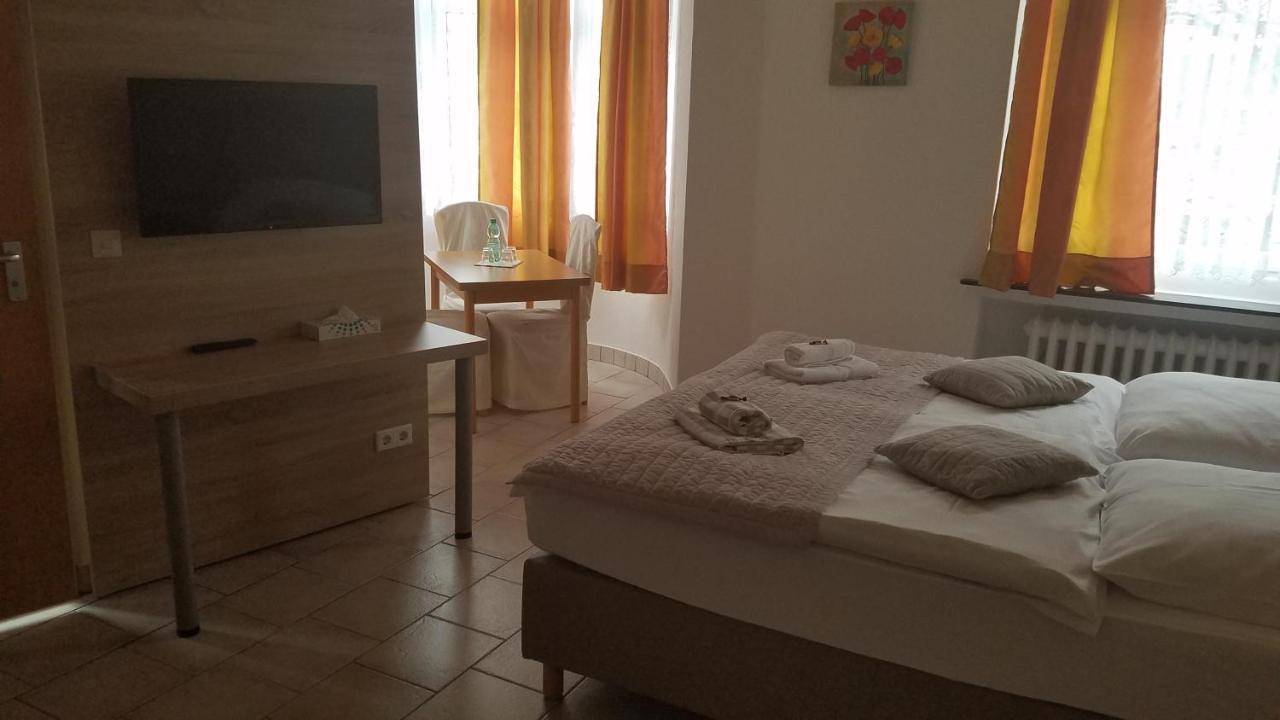 Hotel Monopol Гільден Екстер'єр фото