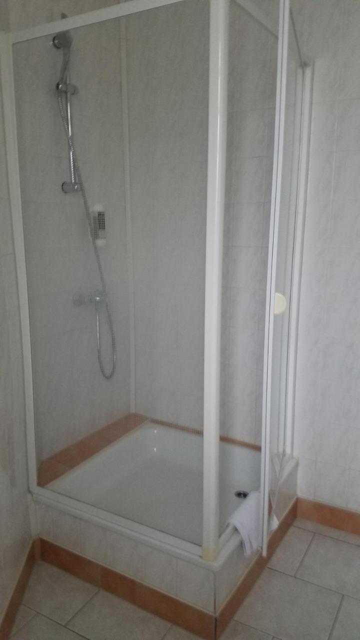 Hotel Monopol Гільден Екстер'єр фото