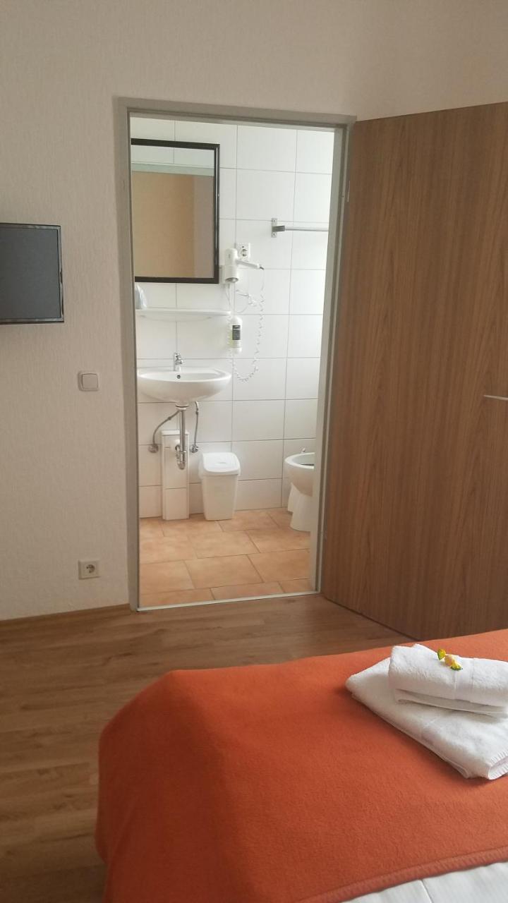Hotel Monopol Гільден Екстер'єр фото